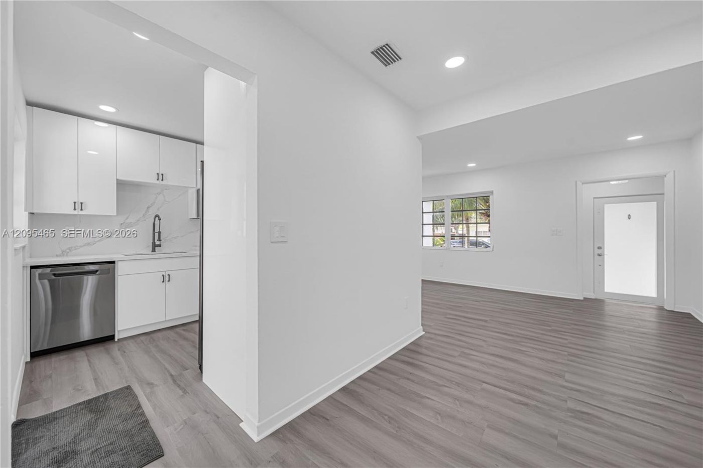 6351 NW 38th Ter, photo 6