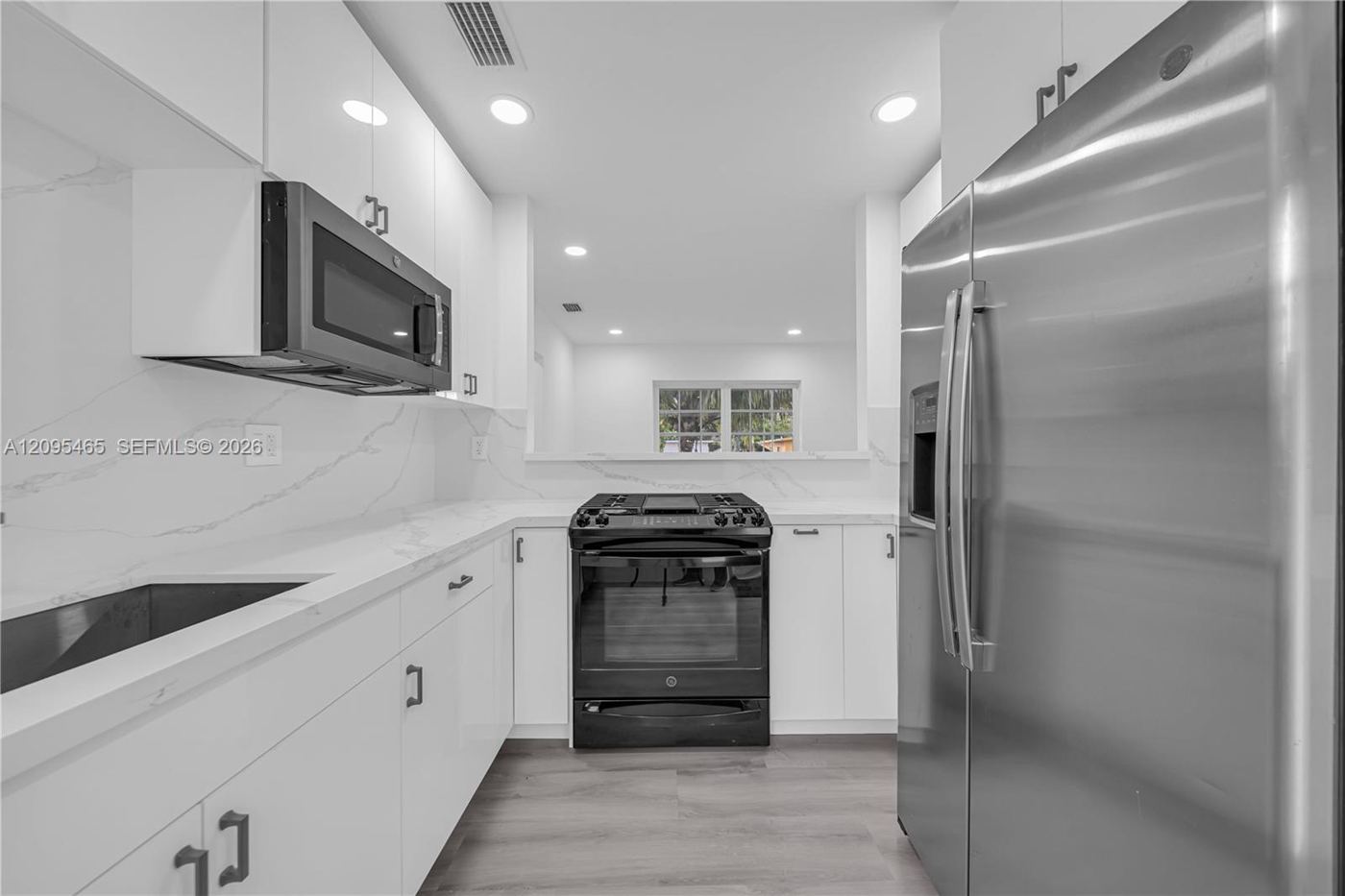6351 NW 38th Ter, photo 10