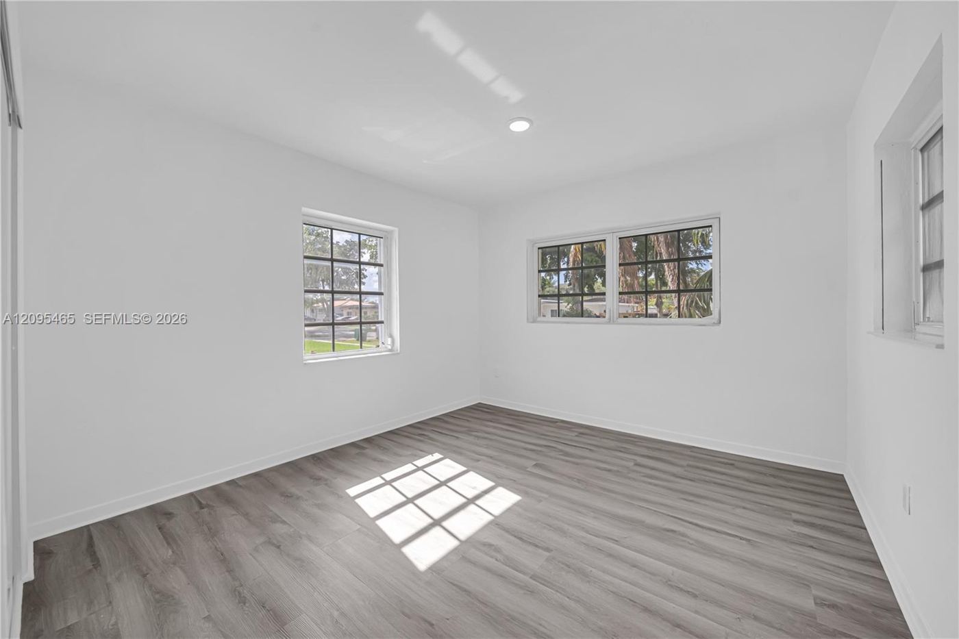 6351 NW 38th Ter, photo 16